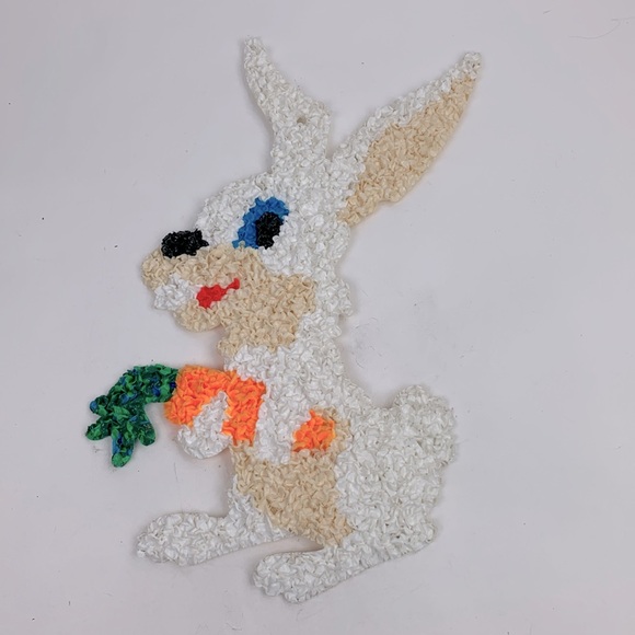 Vintage Melted Popcorn Wall Decoration Easter Bunny with Carrot Collection - Picture 1 of 9